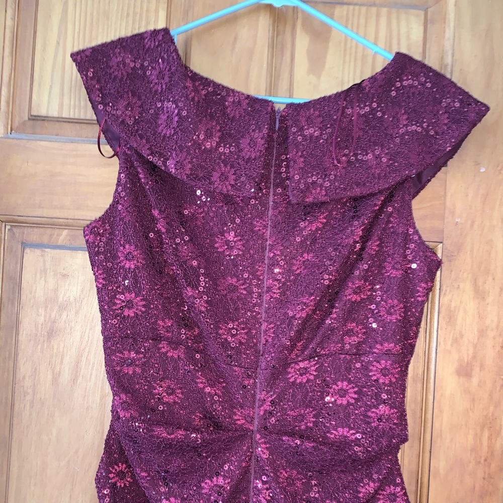 Burgundy dress worn once - Picture 4 of 5